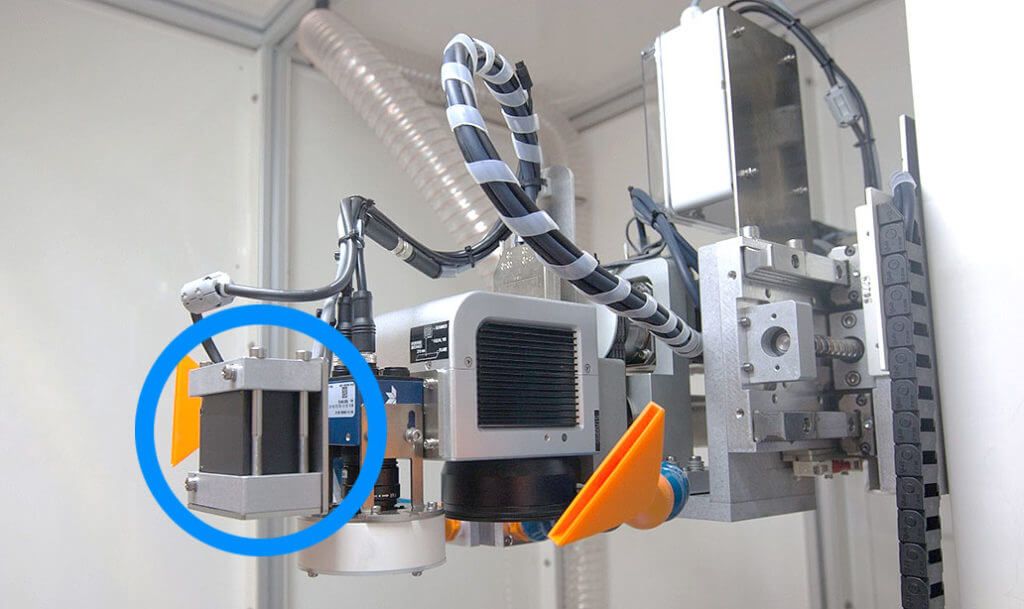 AutoFocus-1024x609 Grawerowanie laserowe na elementach odlewanych ciśnieniowo
